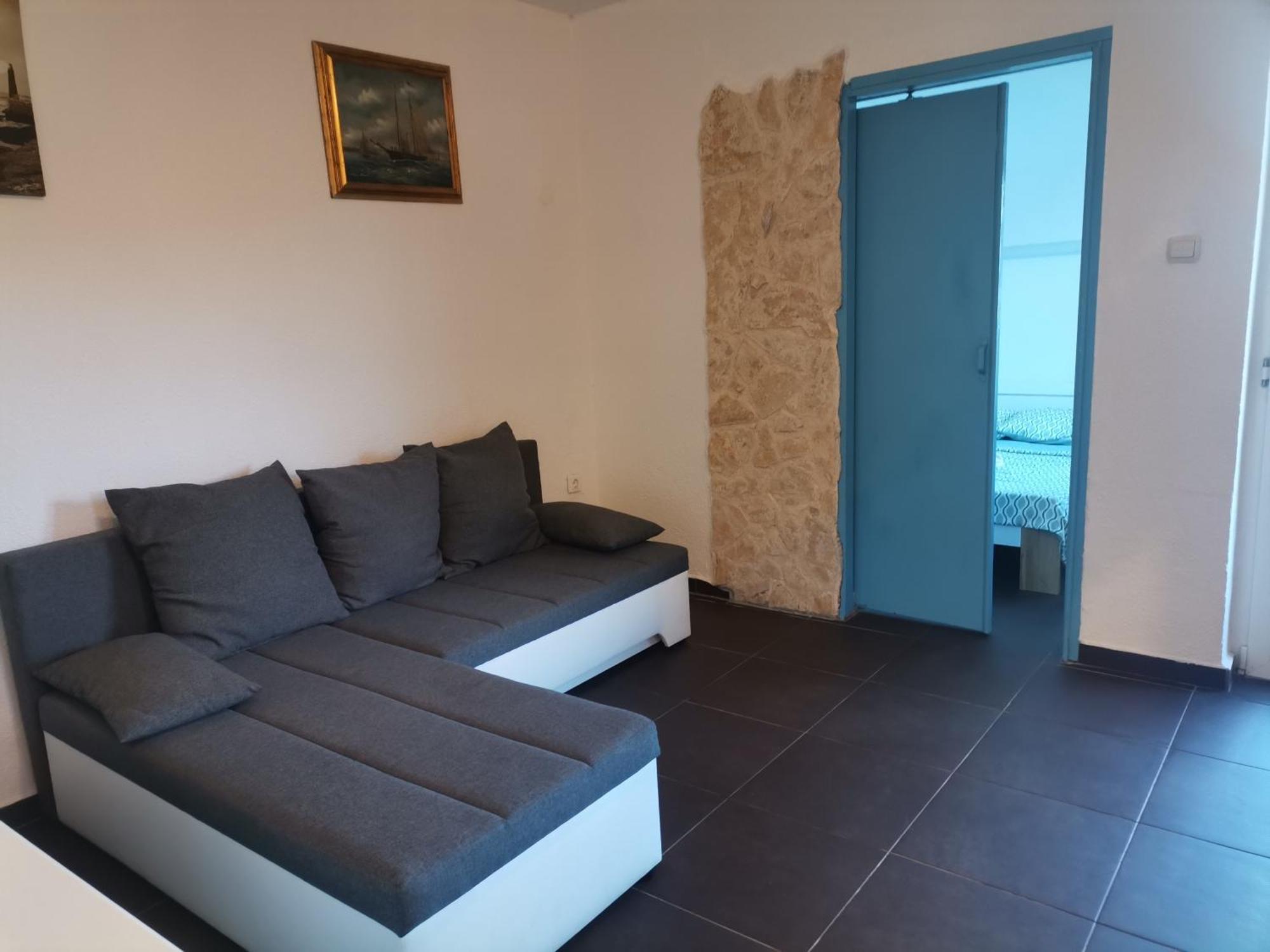Apartmani 오미살즈 외부 사진